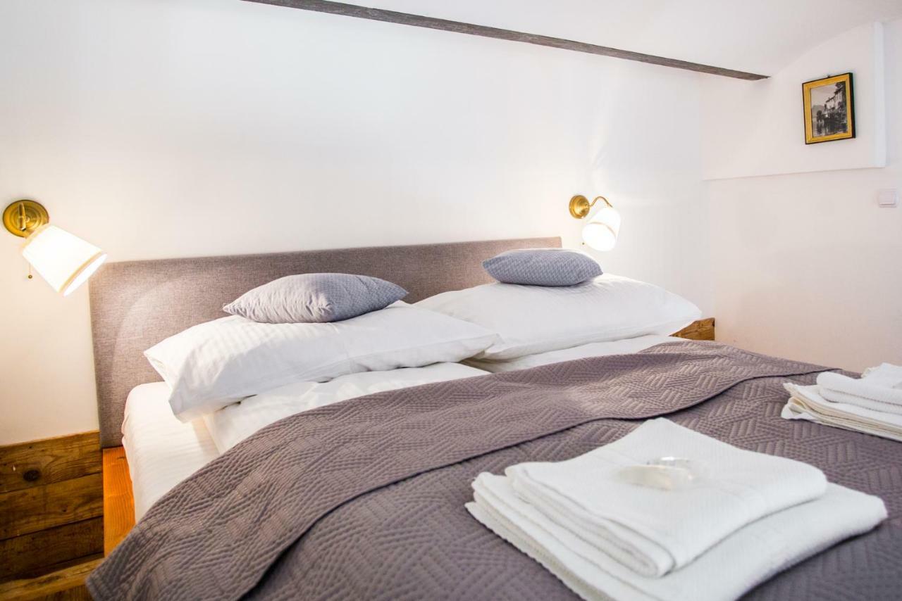 Lovenovsky Apartments Krakow Bagian luar foto