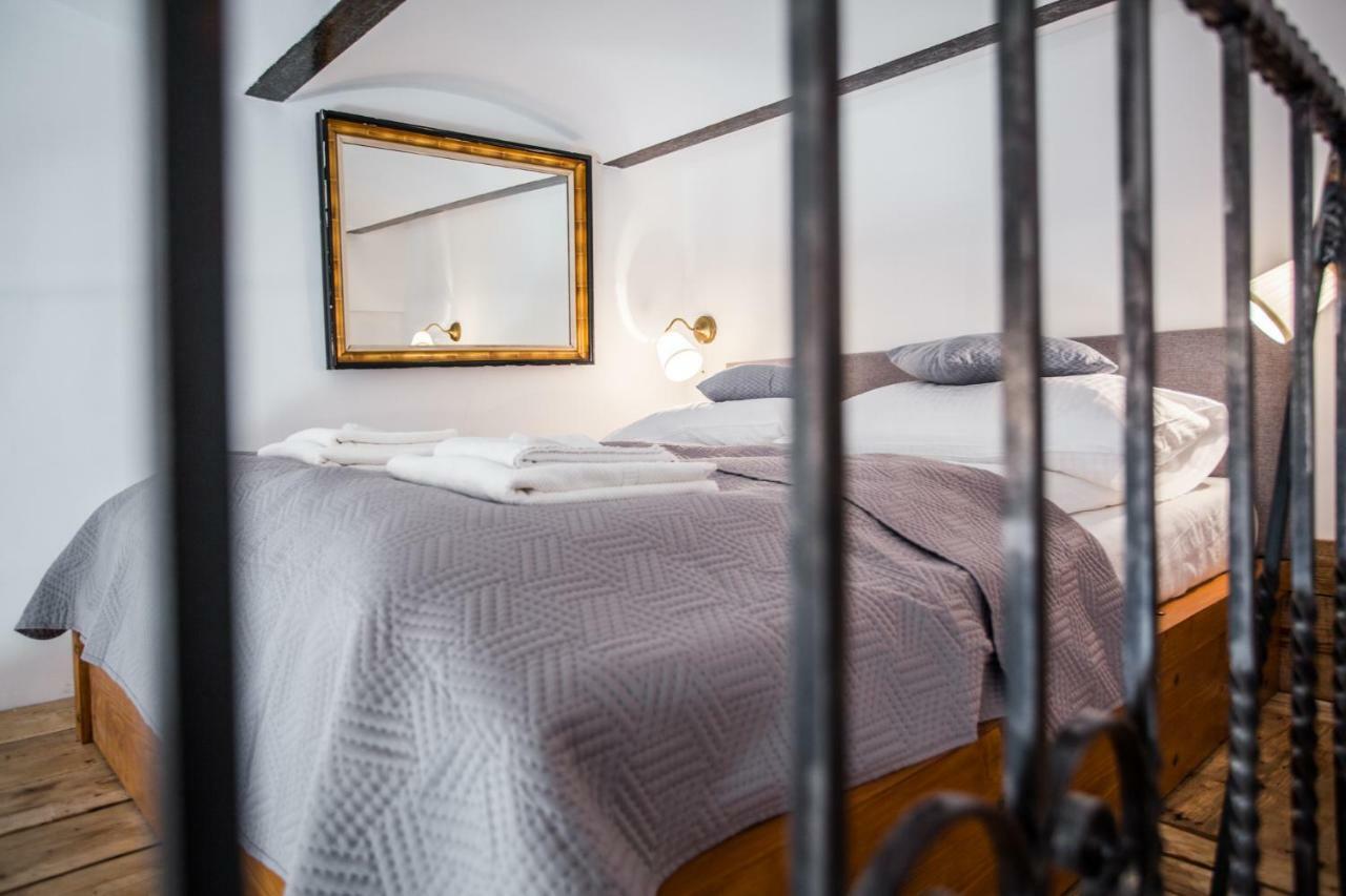 Lovenovsky Apartments Krakow Bagian luar foto