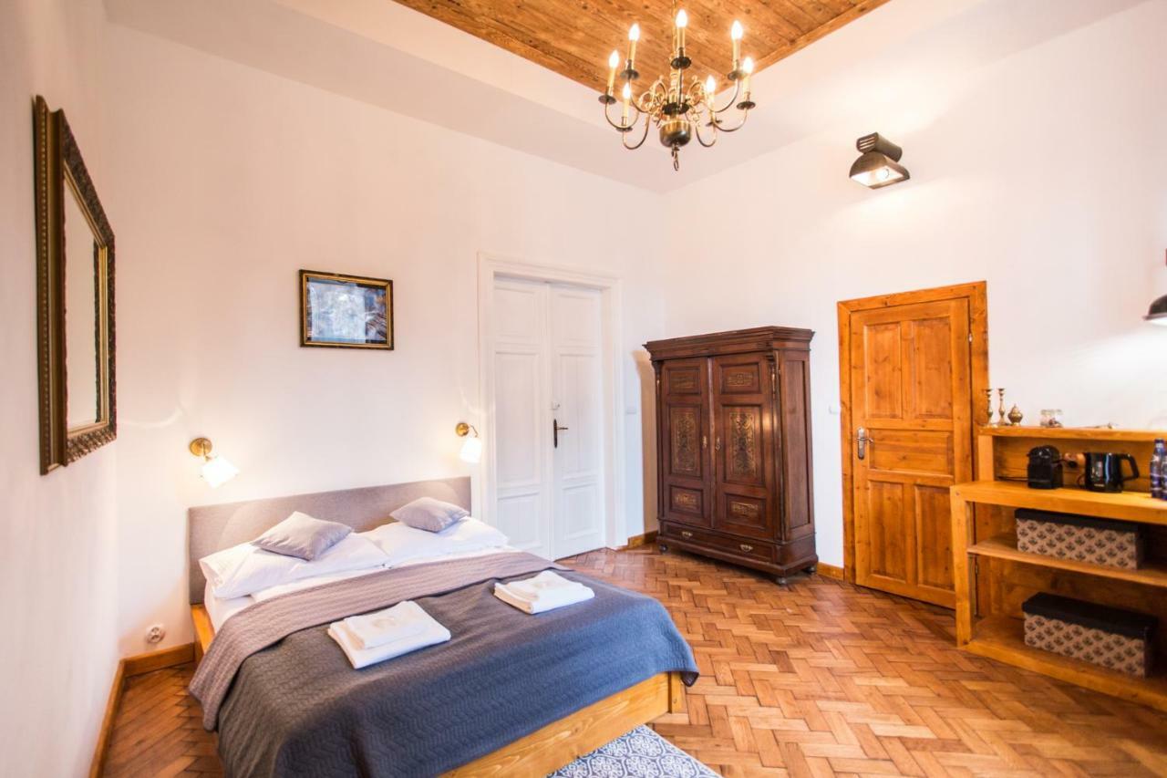 Lovenovsky Apartments Krakow Bagian luar foto