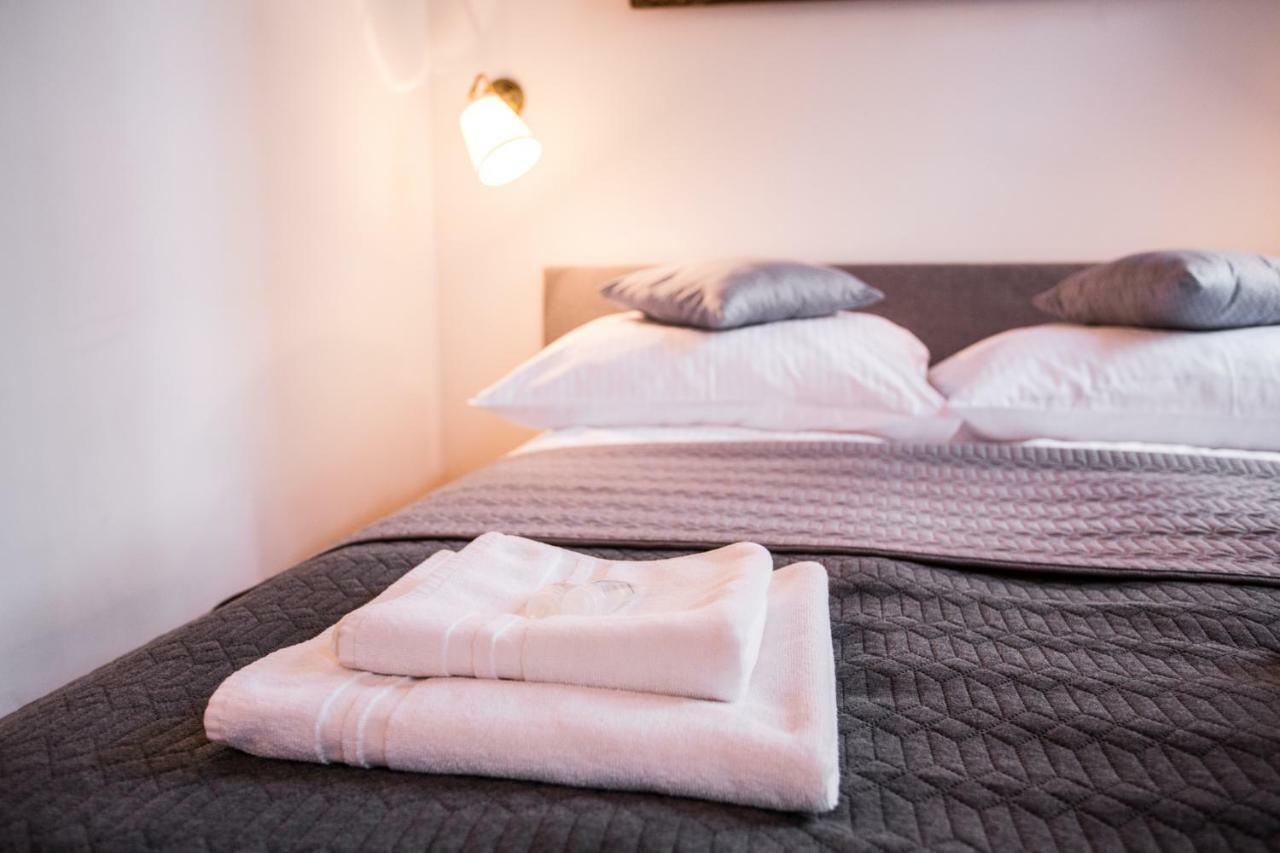 Lovenovsky Apartments Krakow Bagian luar foto